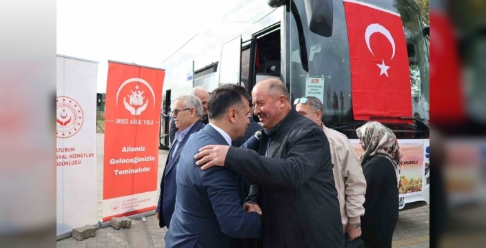 Şehit aileleri, 'Kahramanların İzinde Anadolu' yolculuğuna dualarla uğurlandı