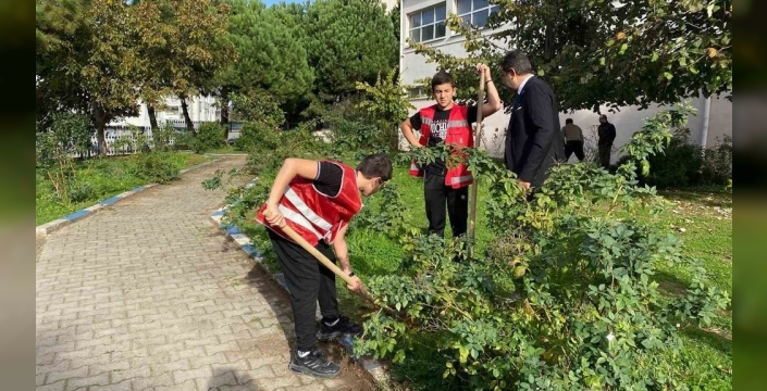 Sinop'ta Gazze için fidanlar dikilerek kardeşlik ateşi yakıldı