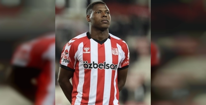 Sivasspor'da şok ayrılık: Campos izinsiz tesisleri terk etti