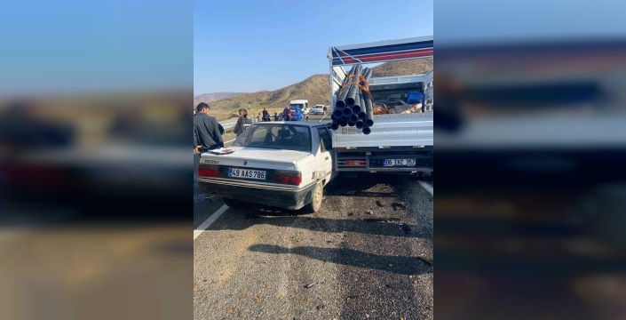 Solhan'da yürek burkan çarpışma: Bir can yitip gitti, üç kişi ise hayati tehlikeyle hastanede!