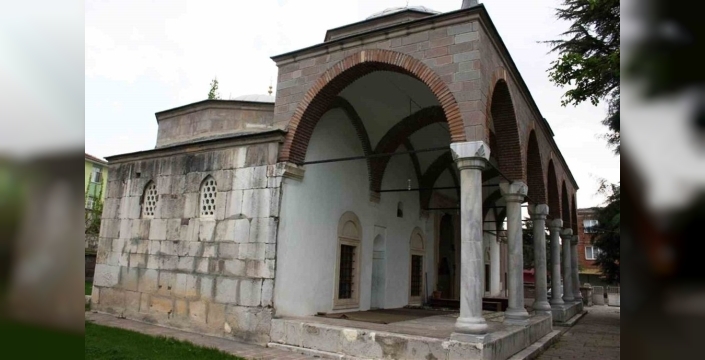 Tarihi camide restorasyon: 530 yıllık Tacettin İbrahim Paşa Camii yenileniyor