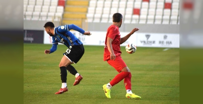 TFF 2. lig'de Karaman FK ve Karacabey Belediyespor beraberliği: 1-1