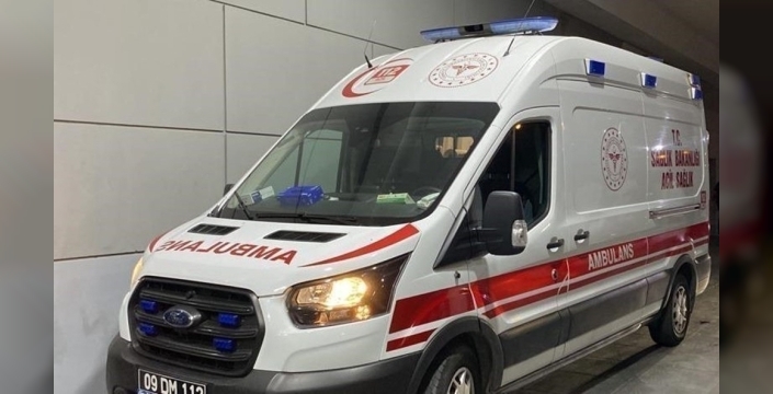 Aydın'da otomobil dehşeti: 13 yaşındaki çocuk yola savruldu!