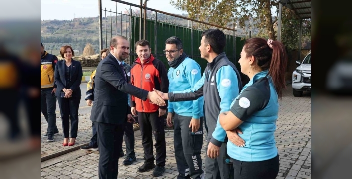 Aydın'da UMKE ekibiyle buluşan İl Sağlık Müdürü Şenkul: 'Afetlerde büyük sorumluluk üstleniyorsunuz