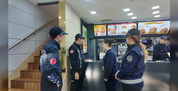 Bodrum'da gıda zehirlenmesi alarmı: Belediye 161 işletmeyi denetledi