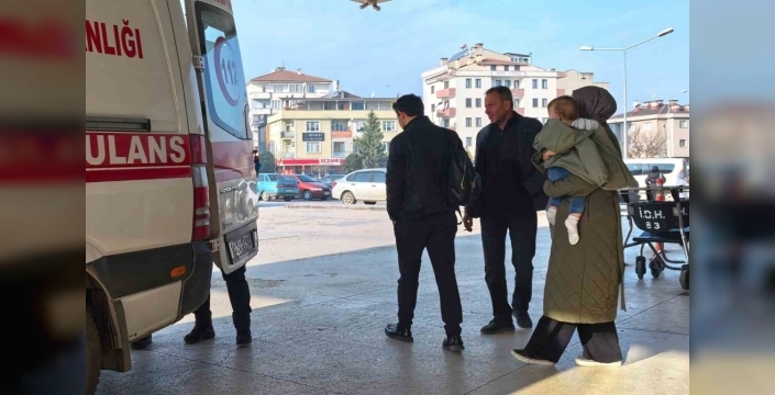 Bursa'da 1 yaşındaki bebeğin akciğerine fıstık kaçtı, hayati tehlike atlattı