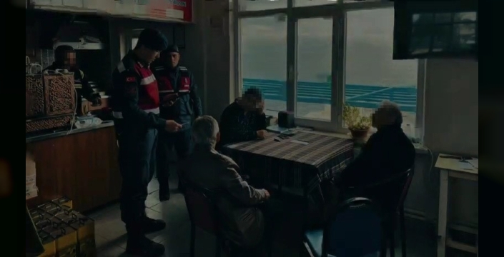 Çanakkale'de 'Güven ve Huzur' uygulaması: 22 şüpheli yakalandı, binlerce araç ve şahıs sorgulandı