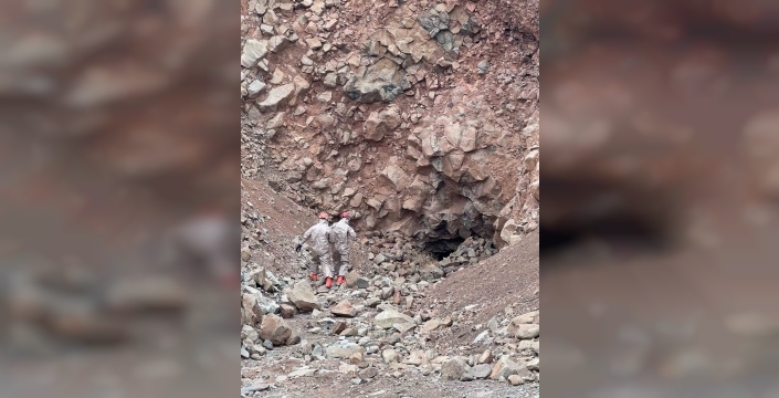 Cizre'de define arayışı ölümle sonuçlandı: Mağarada hareketsiz bulundu