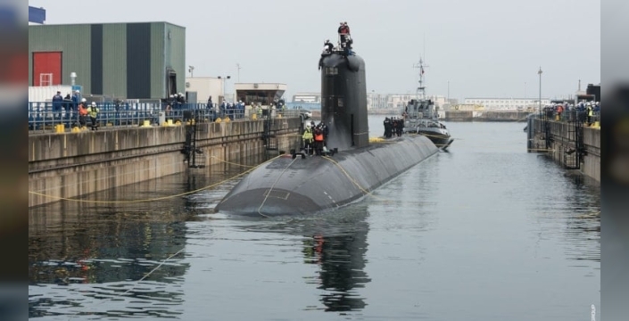 Fransa'nın nükleer denizaltı üssünde İHA alarmı: Beş dron etkisiz hale getirildi