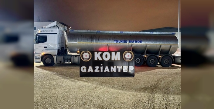 Gaziantep'te büyük kaçakçılık operasyonu: 26 bin litre akaryakıt ve 5 bin paket sigara ele geçirildi