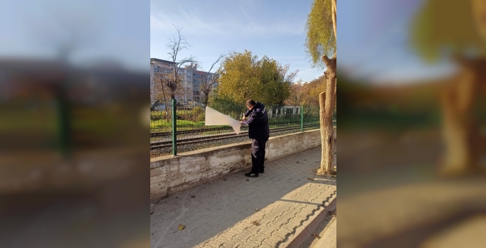 Germencik'te Görüntü Kirliliğine Geçit Yok: İzinsiz Afişler Toplandı