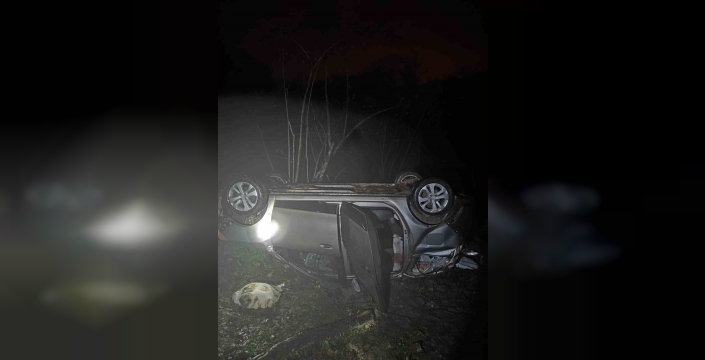 Giresun'da şiddetli yağışın kurbanı: 4 kişi uçuruma yuvarlanan araçtan yaralı kurtarıldı