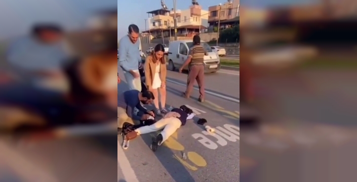 Hatay'da yaya geçidinde dram: Anne ve iki çocuğuna otomobil çarptı