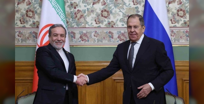 İran ve Rusya, Batılı ülkelerin yaptırımlarına karşı birleşti