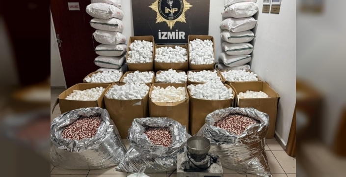 İzmir'de tarihi uyuşturucu operasyonu: 2,3 milyon hap ele geçirildi