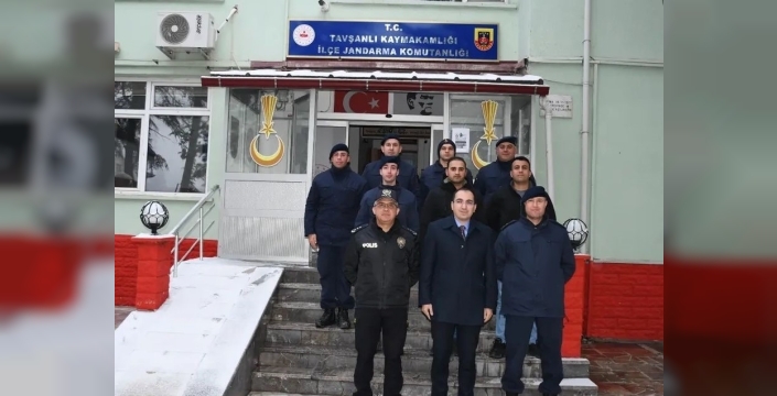 Kaymakam Özdemir, Tavşanlı'da emniyet ve jandarma birimlerini denetledi