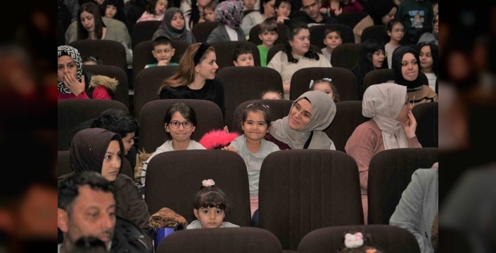 Keçiören'de Kırmızı Başlıklı Kız müzikal heyecanı: Çocuklar doğa ve hayvan sevgisiyle buluştu