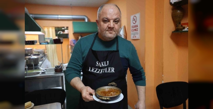 Kırşehirliler soğuklara meydan okuyor: Kelle paça çorbası şifa dağıtıyor!