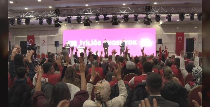 Kızılay'ın engelsiz gönüllüleri: 44 bin kişi gece gündüz iyilik için çalışıyor