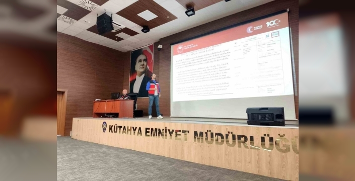 Kütahya'da emniyet güçlerine hayvan sevkleri ve yol kontrolleri konusunda uzman desteği