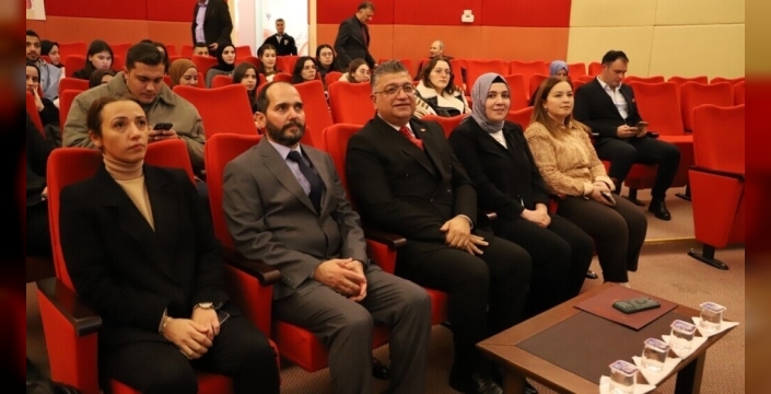 Kütahya'da insan hakları konulu konferans düzenlendi