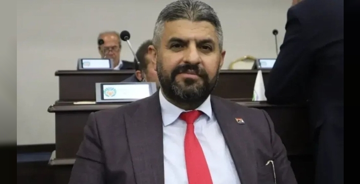 Malatya'da sürpriz istifa: CHP'li meclis üyesi partisinden ayrıldı