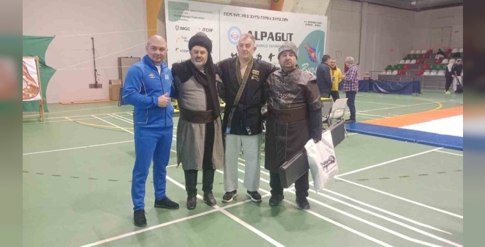 Manisalı sporcular Alpagut Dünya Şampiyonası'ndan 3 madalyayla döndü!