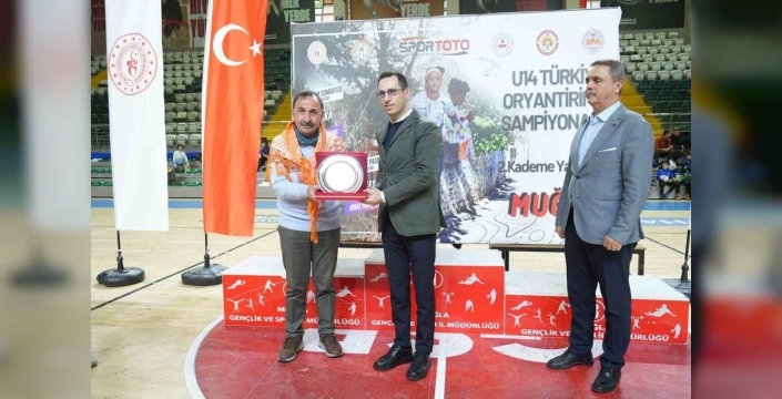 Muğla'nın doğasında genç yetenekler oryantiringde ter döktü