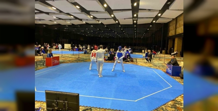 Muğlalı gençler Saraybosna'da Türkiye'ye bronz madalya getirdi