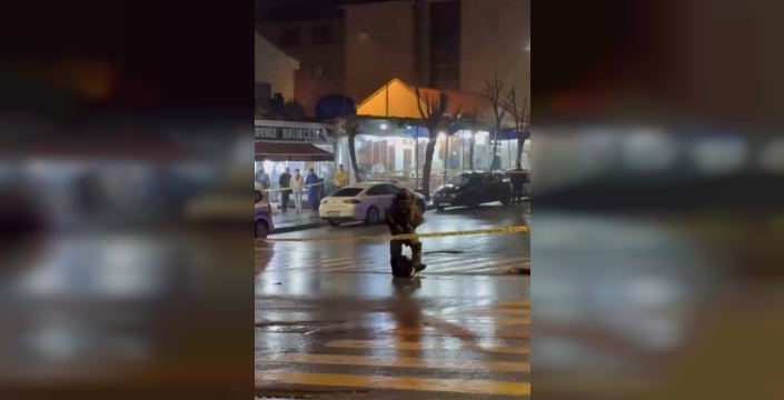 Muş'ta kavşağa bırakılan şüpheli çanta fünyeyle patlatıldı, bomba alarmı sona erdi