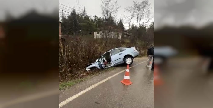 Niksar'da sabah sisi kazaya neden oldu: 3 kişi yaralandı, asker yolcunun durumu kritik