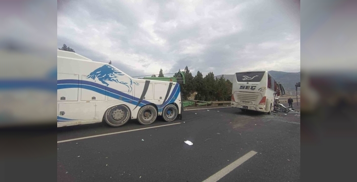 Osmaniye'deki korkunç kazada 7 can kaybı, E-90 Otoyolu yeniden trafiğe açıldı