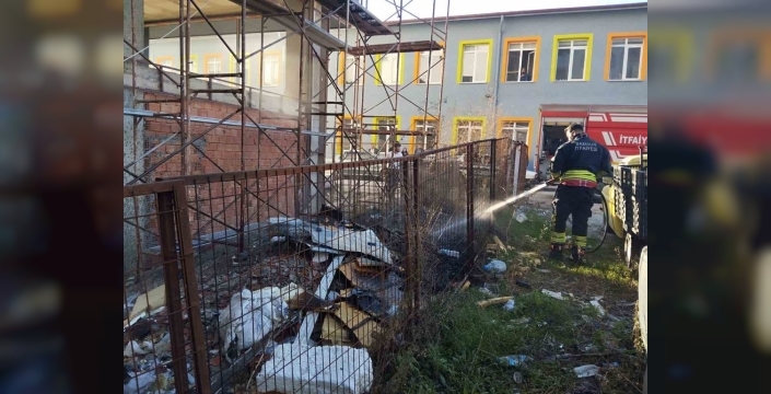 Samsun'da inşaat alanında paniğe neden olan yangın!