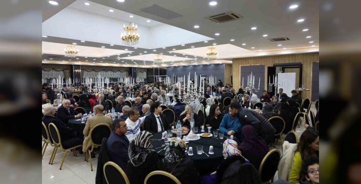 Şehit aileleri ve gaziler vefa buluşmasında bir araya geldi
