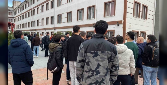 Sinop'ta öğrenci yurdunda yangın alarmı paniği