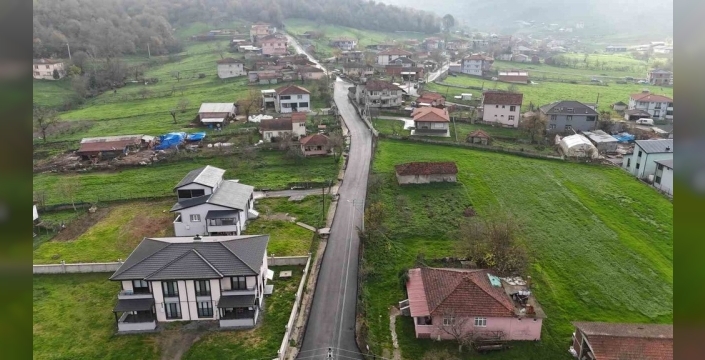 Söğütlü kırsalında ulaşım devrimi: 14 kilometrelik yol modern asfalta kavuşuyor