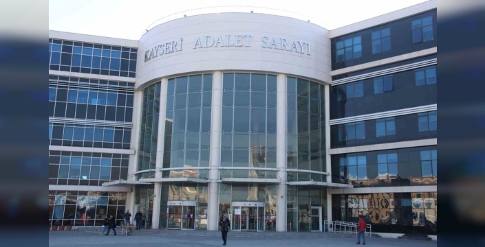 Uyuşturucu ticaretinden hüküm giyen yeniden hakim karşısına çıktı