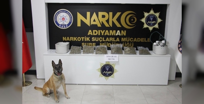 Adıyaman'da otobüste su arıtma cihazına gizlenmiş 3 kilo uyuşturucu ele geçirildi: 1 kişi tutuklandı