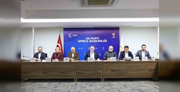AK Parti İzmir'de rekor üye artışı: 47 bin 927 yeni katılım!
