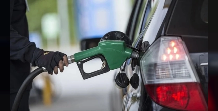 Akaryakıta yeni zam yolda: Salı'dan itibaren geçerli