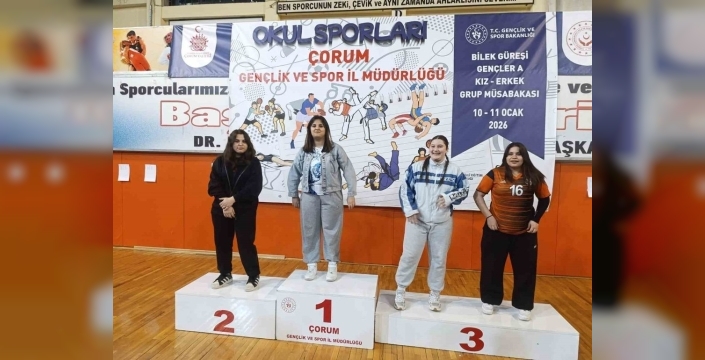 Alaplı İmam Hatip Lisesi, Çorum'daki bilek güreşinde bölge birinciliğini kaptı