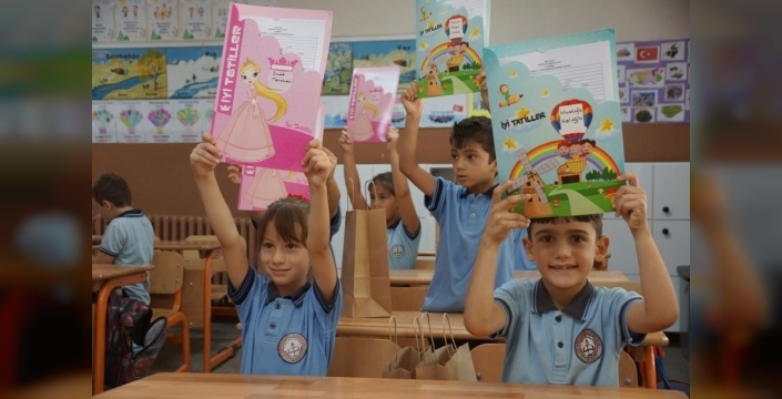 Aydın'da 188 bin 343 öğrenci ara tatile giriyor