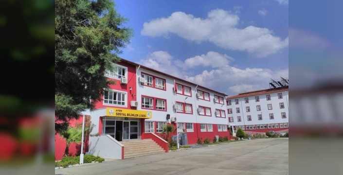 Aydın Sosyal Bilimler Lisesi'nden büyük başarı: 3 proje bölge finalinde!