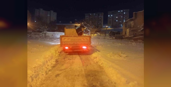 Battalgazi'de kar fırtınası sonrası tüm yollar açıldı, ulaşım normale döndü