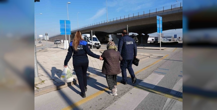 Denizli'de dilencilere karşı sıkı denetim: Zabıta ekipleri sahada