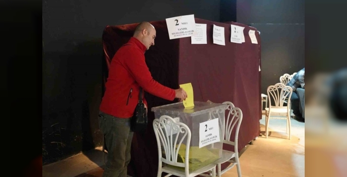 Denizli lokantacıları yeni başkanlarını seçmek için sandıkta