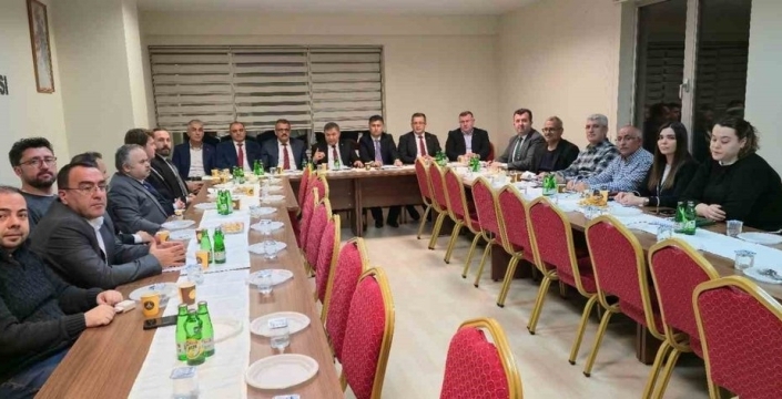 Devlet Memurları Sendikası Başkanı Cengiz: Yeni yönetmelik huzursuzluk yarattı