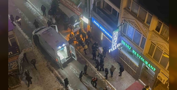 Elazığ'da eğlence mekanında dehşet: Bıçaklı sopalı kavga 4 can aldı!