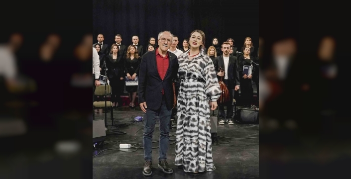 Erzurum'da baba ve kızdan muhteşem konser
