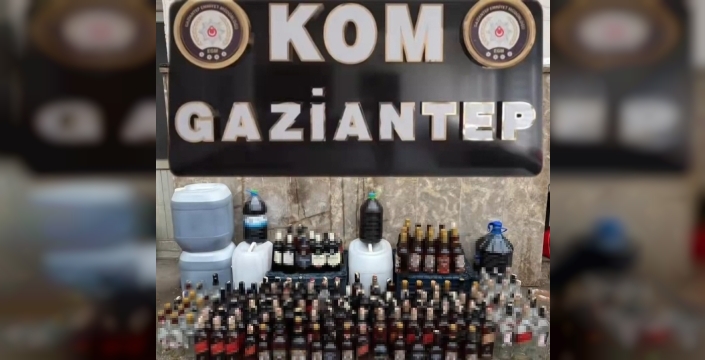 Gaziantep'te kaçak alkol operasyonu: 2 şüpheli gözaltında